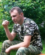 Спастись от скользящего времени (сборник стихотворений)